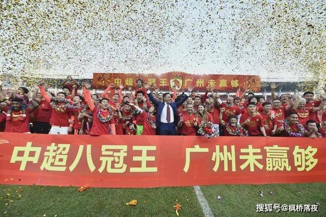 多支英超顶级俱乐部很喜欢斯卡尔维尼，而他最近和皇马、拜仁都联系在了一起。